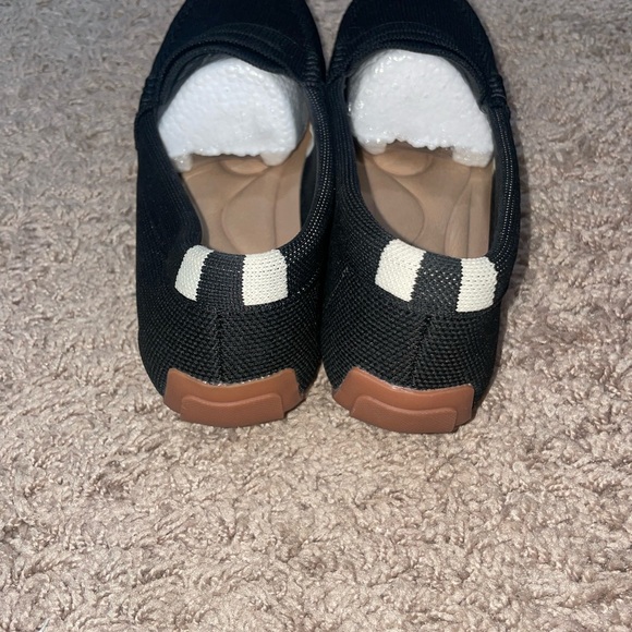 Women’s Black Loafers - Picture 3 of 5